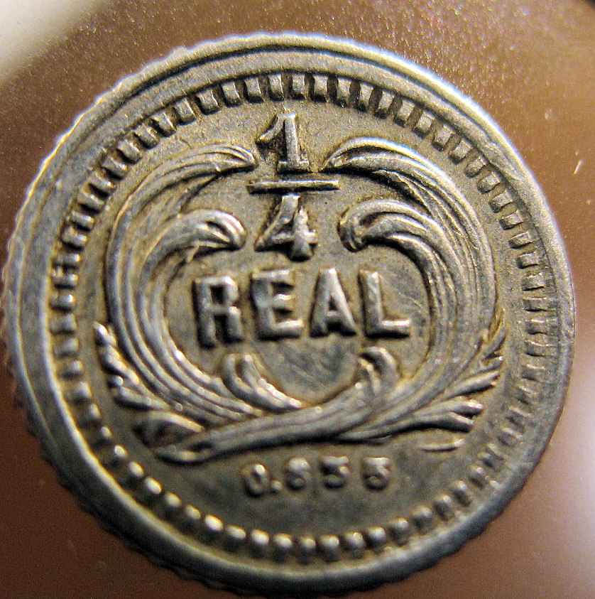 Volcanoes-On-Coins-From-Guatamala